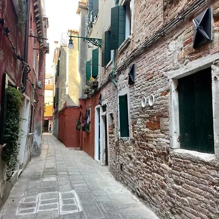 Suite Primo Piano Venecia Exterior foto